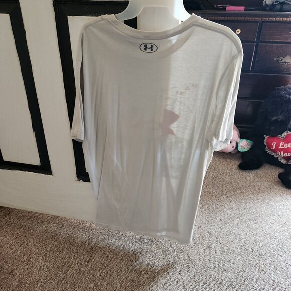 Mens Size XXL UNDER ARMOUR tshirt off white - Picture 2 of 2